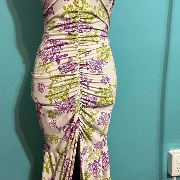 #150 Beautiful gown with mermaid skirt - Picture 8 of 8